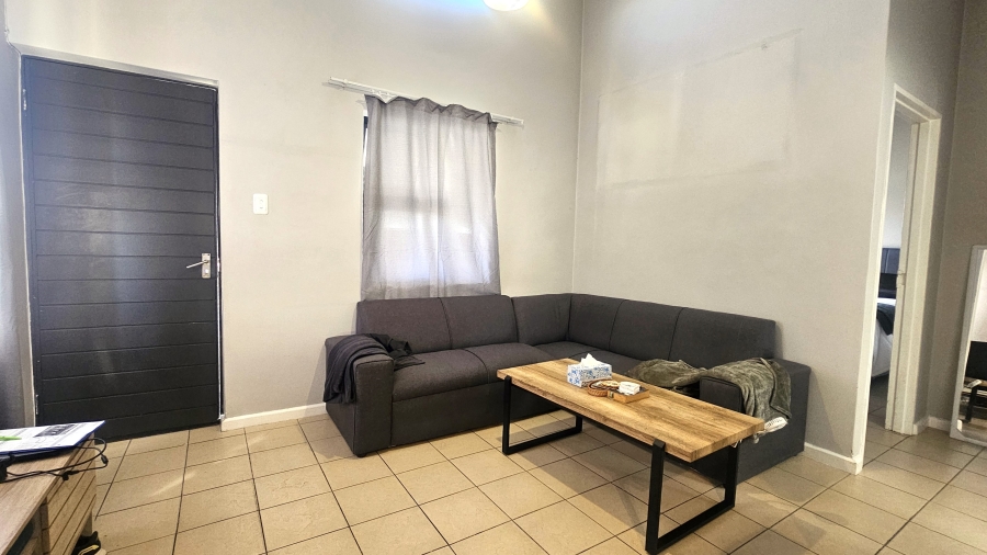 2 Bedroom Property for Sale in Parsonsvlei Eastern Cape